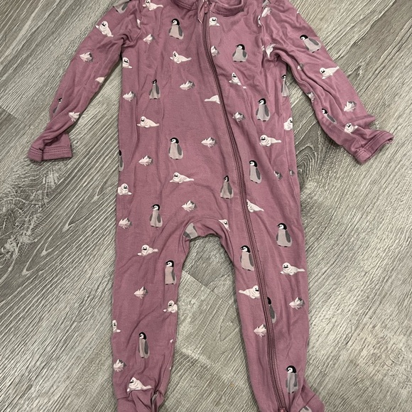 Kyte baby Penguin Print One Piece - Picture 1 of 2